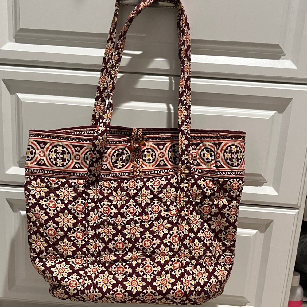 Vera Bradley Quilted Floral Patterned Medallion Tote Bag - Burgundy